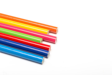 カラフルな色鉛筆