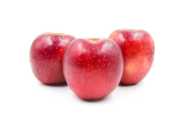 Fototapeta na wymiar Red Apple isolated on white background.