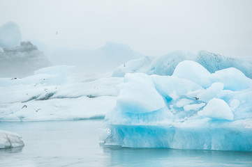 Fototapeta na wymiar Blue icebergs