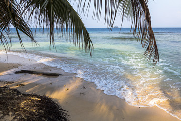 Exploring small caribbean Island, San Blas Islands