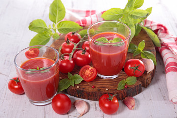tomato soup, gazpacho