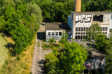 Fototapeta na wymiar verlassene Fabrik Luftbild