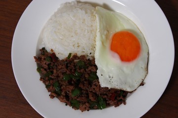 ガパオライス