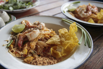 Thai fried Noodles with prawn