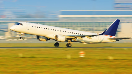 Airplane © Tomasz Warszewski