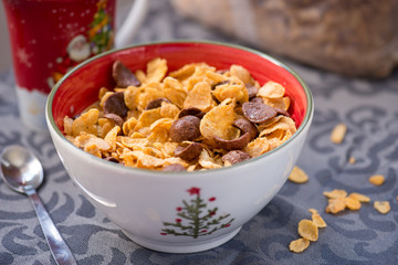 breakfast golden and chocolate cornflakes cereal bowl