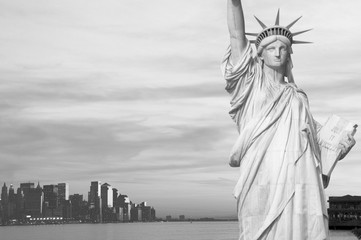 Obraz premium new york city black and white hi contrast