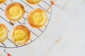 Lemon cupcakes preparation and ingredients