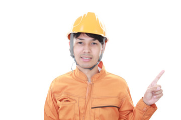 指示する笑顔の労働者