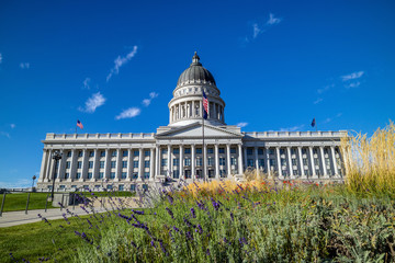 Fototapeta na wymiar Utah State Capitol Building, Salt Lake City