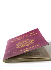 Italian passport