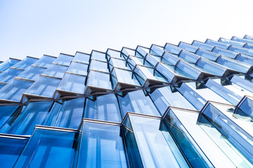 moderne Glasfassade, Hochhaus © Tiberius Gracchus