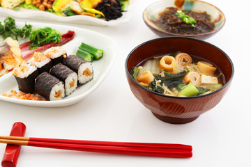 おいしそうな和風定食