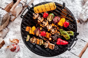 Papier Peint photo Lavable Grill / Barbecue Veggie kebabs grilling on a winter BBQ