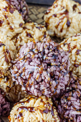 Rice cracker or puffed rice with sugar