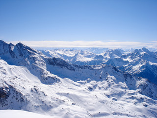 Fototapeta na wymiar Landscape of Mountains under snow