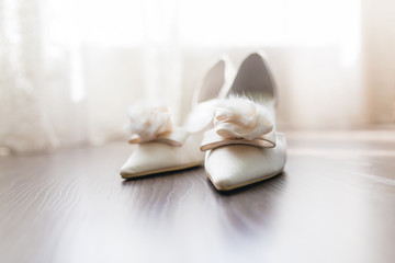 Fototapeta na wymiar Elegant wedding shoes