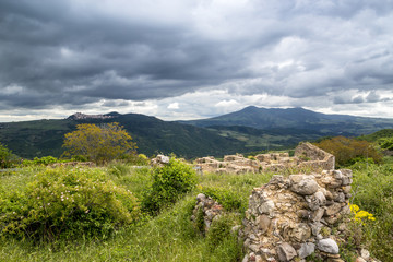 Fototapeta na wymiar Monteverde ed il Vulture vista da Aquilonia (Avellino)