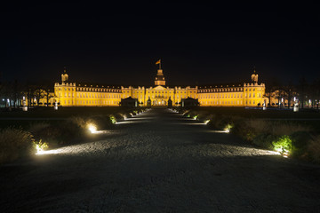 Fototapeta na wymiar Karlsruhe Schloss at night