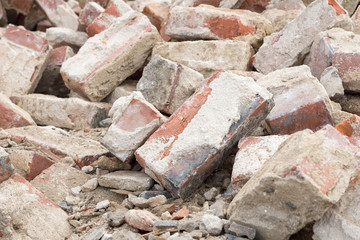 Building rubble / Building rubble and stones