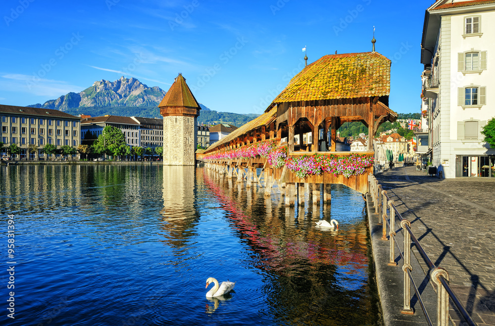 Poster Wooden Chapel Bridge and Water Tower int Lucerne, Switzerland