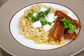 Risotto with mozzarella and bacon