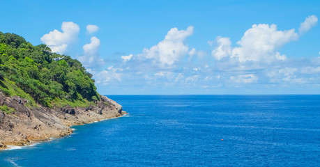 Fototapeta premium Beautiful blue sky and emerald sea at Tachai Island, Phuket, Thailand