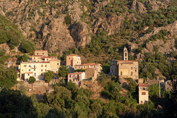 Fototapeta na wymiar Popolasca village de Corse
