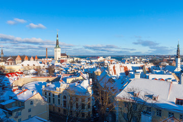 Fototapeta premium Tallinn winter city panoramic landscape