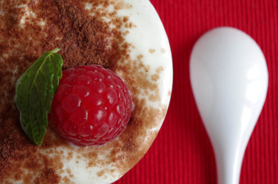 「Beerenjoghurt」の写真素材 | 56件の無料イラスト画像 | Adobe Stock