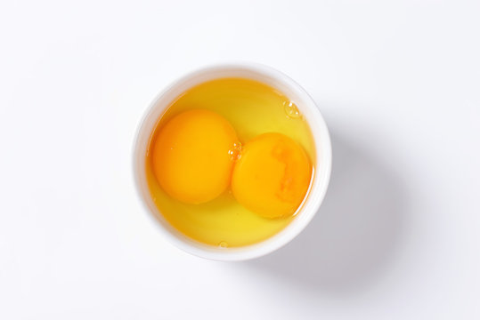 Egg whites and yolks in bowl