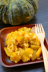 Stir-fried pumpkin with egg