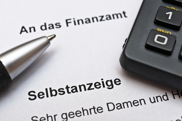 Selbstanzeige beim Finanzamt 