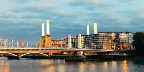 Fototapeta na wymiar Battersea Power Station London
