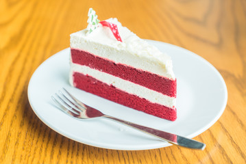 Red velvet cream cake