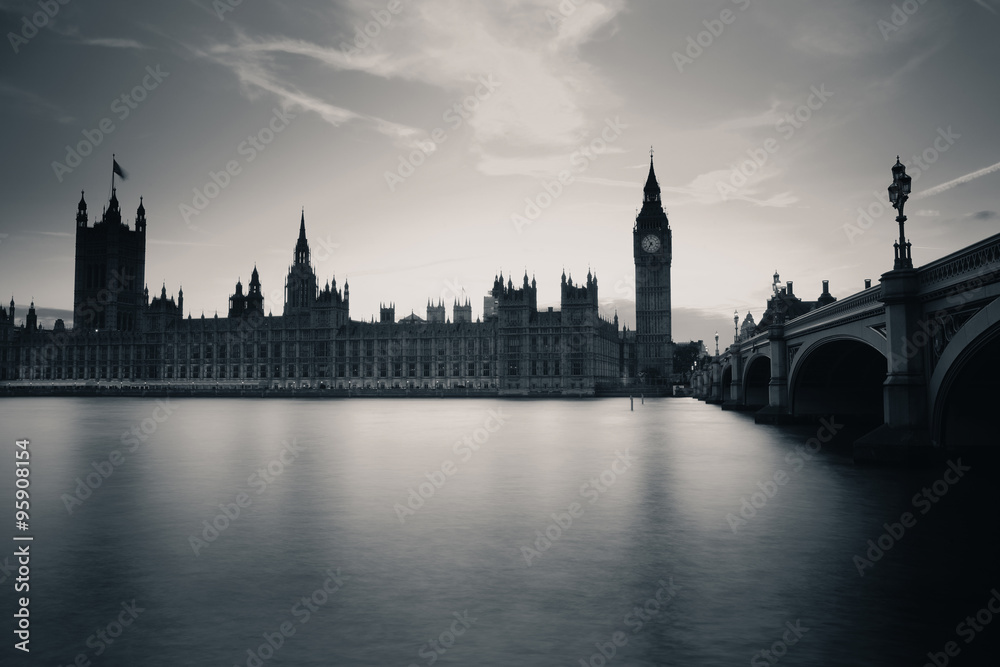 Poster london at dusk