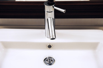 faucet and water sink