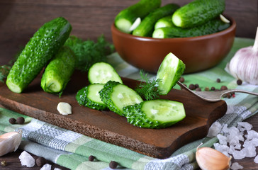 Salted, crunchy cucumbers with dill and garlic