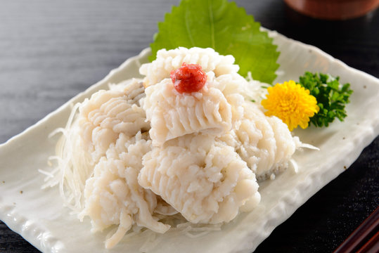 鱧の湯引き
