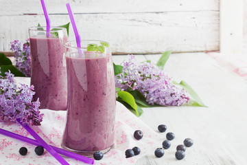 fresh smoothie with blueberries