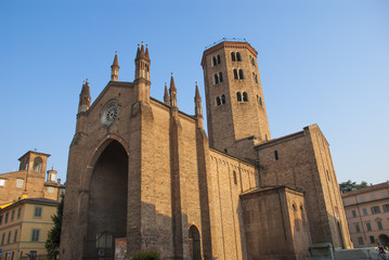 Fototapeta na wymiar Basilica di Sant'Antonino