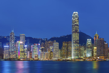Plakat Victoria Harbor of Hong Kong at night