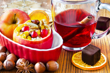 Bratapfel und Glühwein