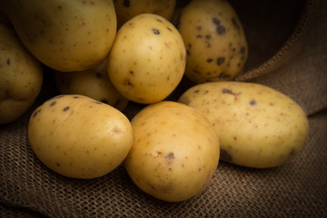 Patate fresche