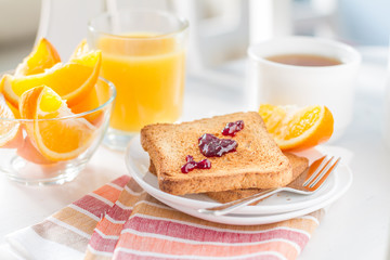 I love yuo with jam on toast