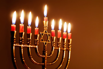 Fototapeta premium Glowing Hanukkah Candles