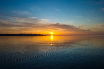 Obraz premium Sonnenaufgang über Konstanz...