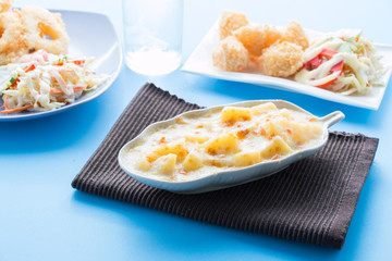 Baked potato with cheese, Potatoes Gratin 
