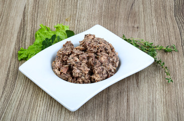 Canned tuna