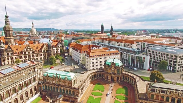 Zwinger Palace (Der Dresdner Zwinger) Art Gallery of Dresden, which was almost completely destroyed during the Second World War. Saxony, Germany.